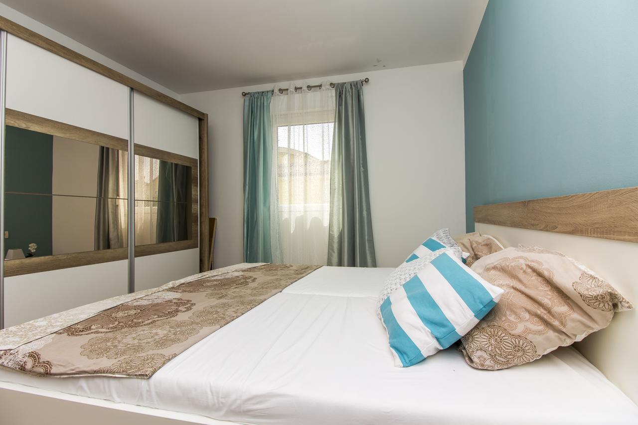 Apartman Maxim Apartment Pula Exterior foto
