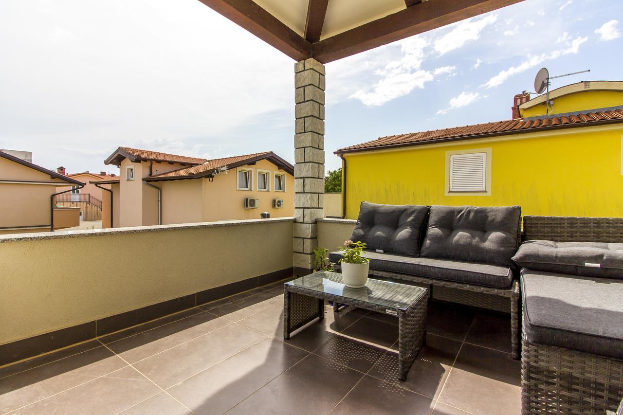 Apartman Maxim Apartment Pula Exterior foto